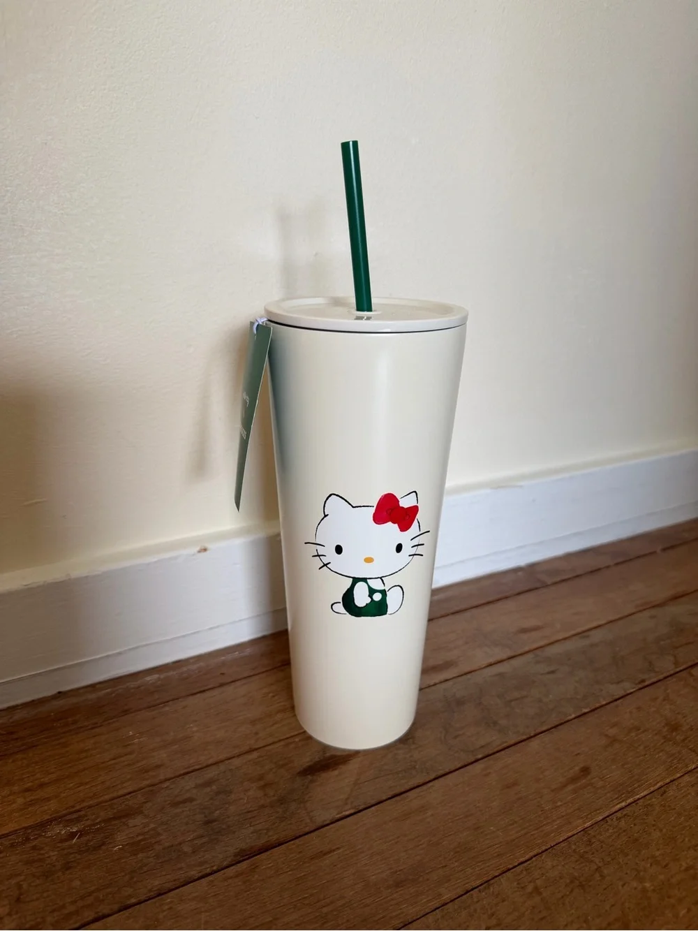 Hello Kitty x Starbucks tumbler cup